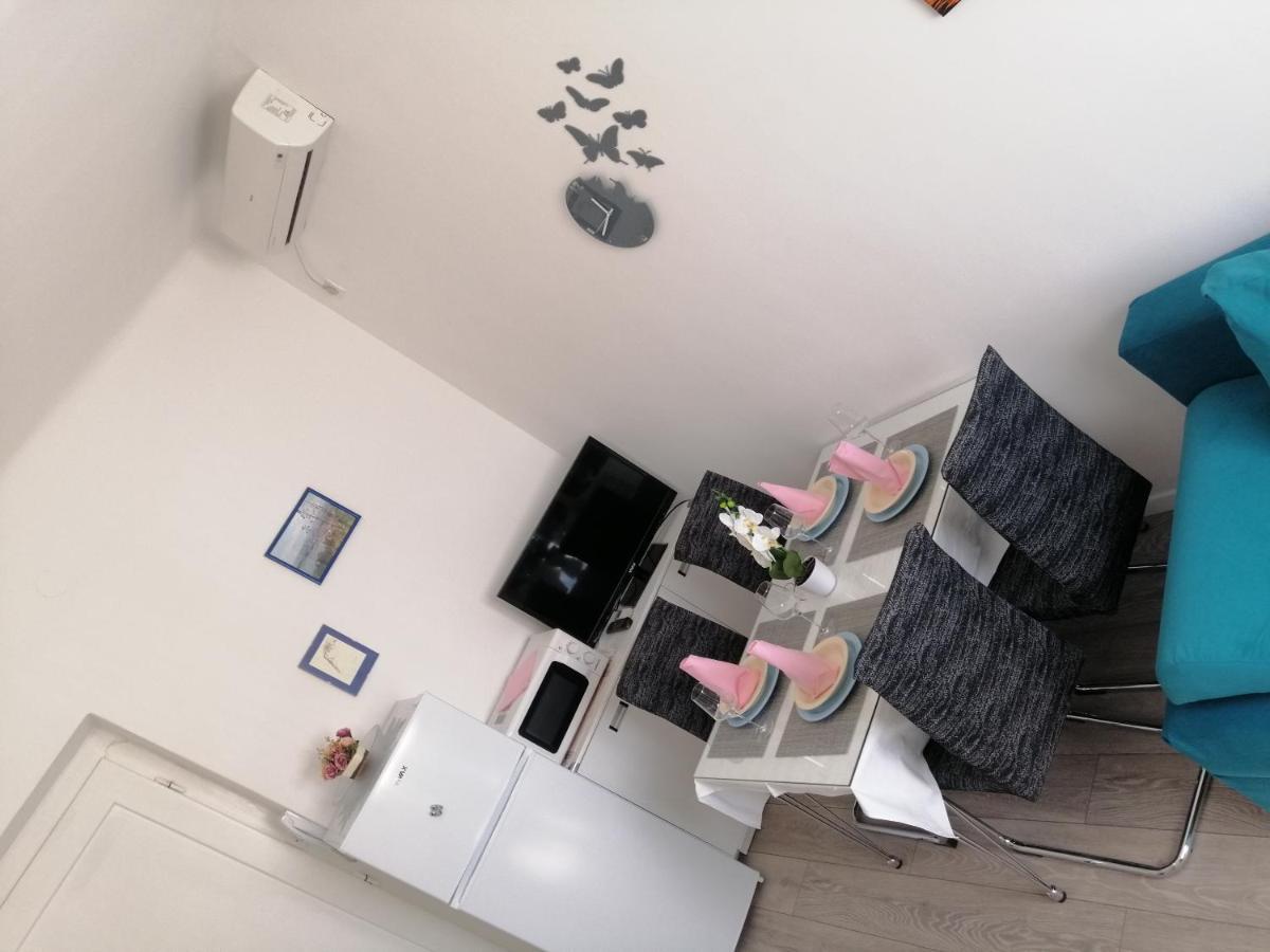 Apartment All 4 You Split Luaran gambar