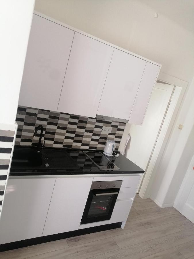 Apartment All 4 You Split Luaran gambar
